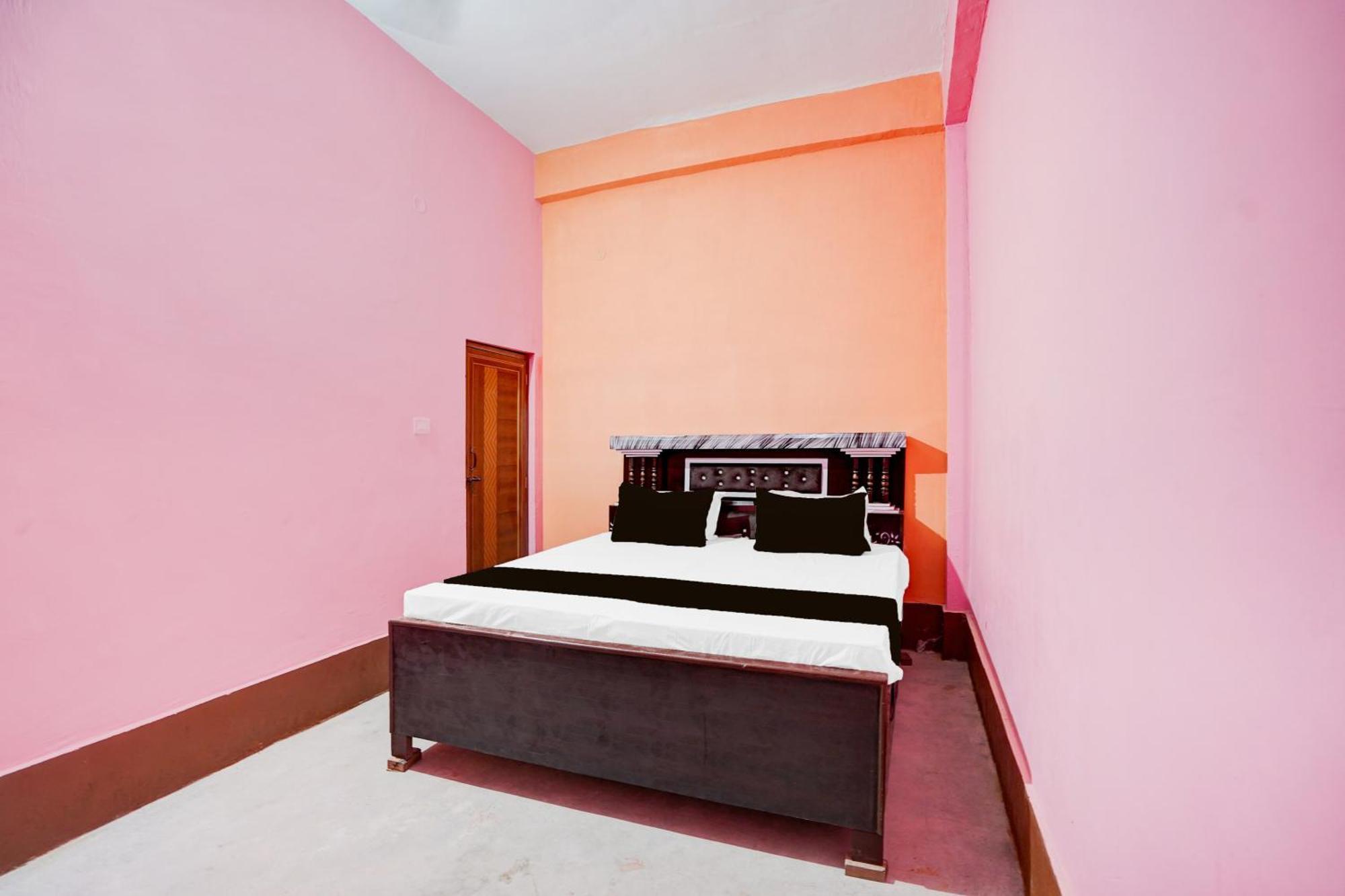 Spot On Celebration Hotel Kanpur Ngoại thất bức ảnh