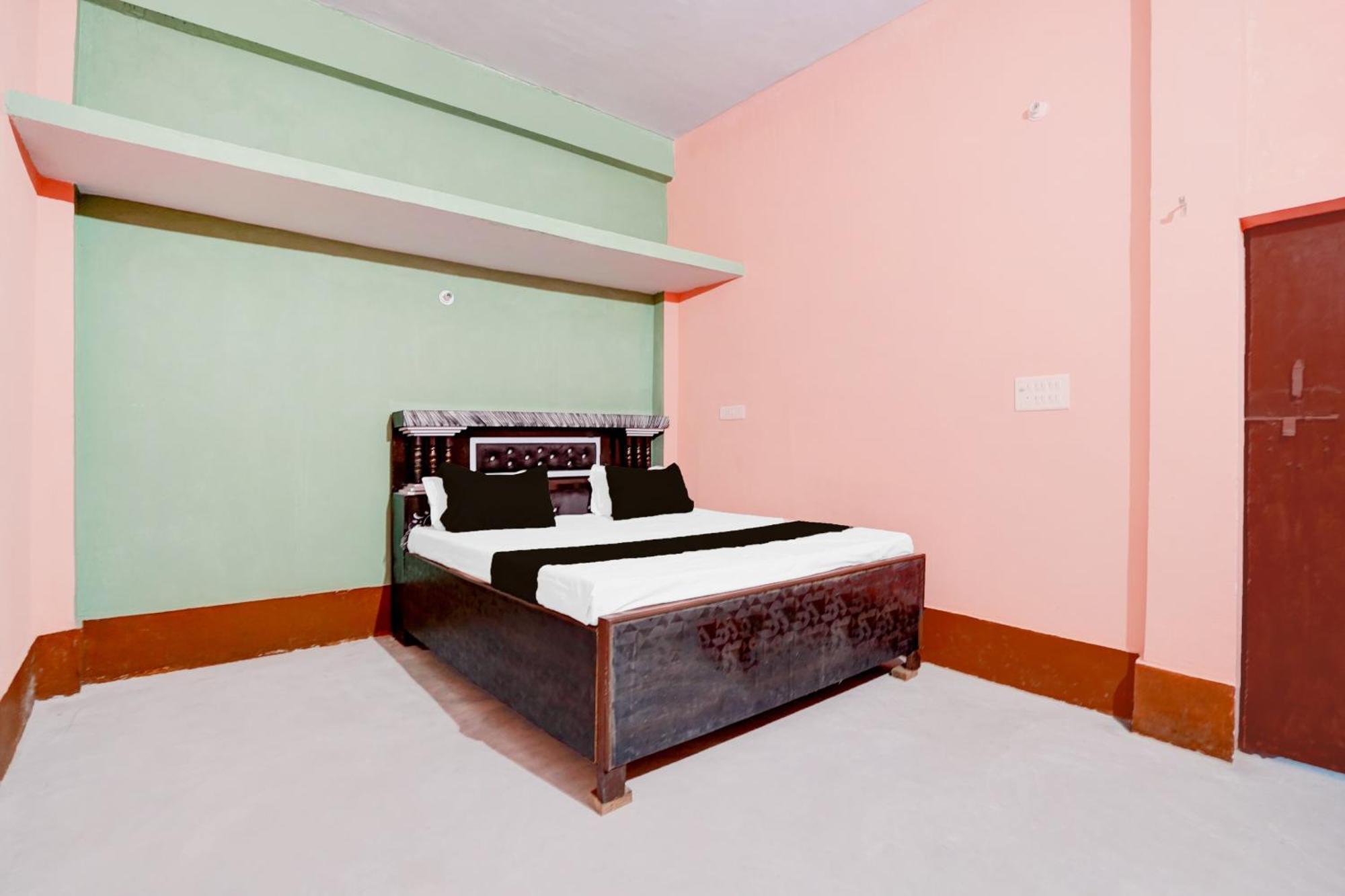 Spot On Celebration Hotel Kanpur Ngoại thất bức ảnh